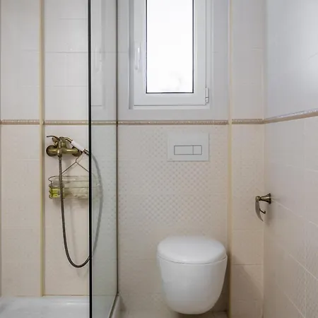 Lovely 1 Bd Apt In Kalithea With Balcony *